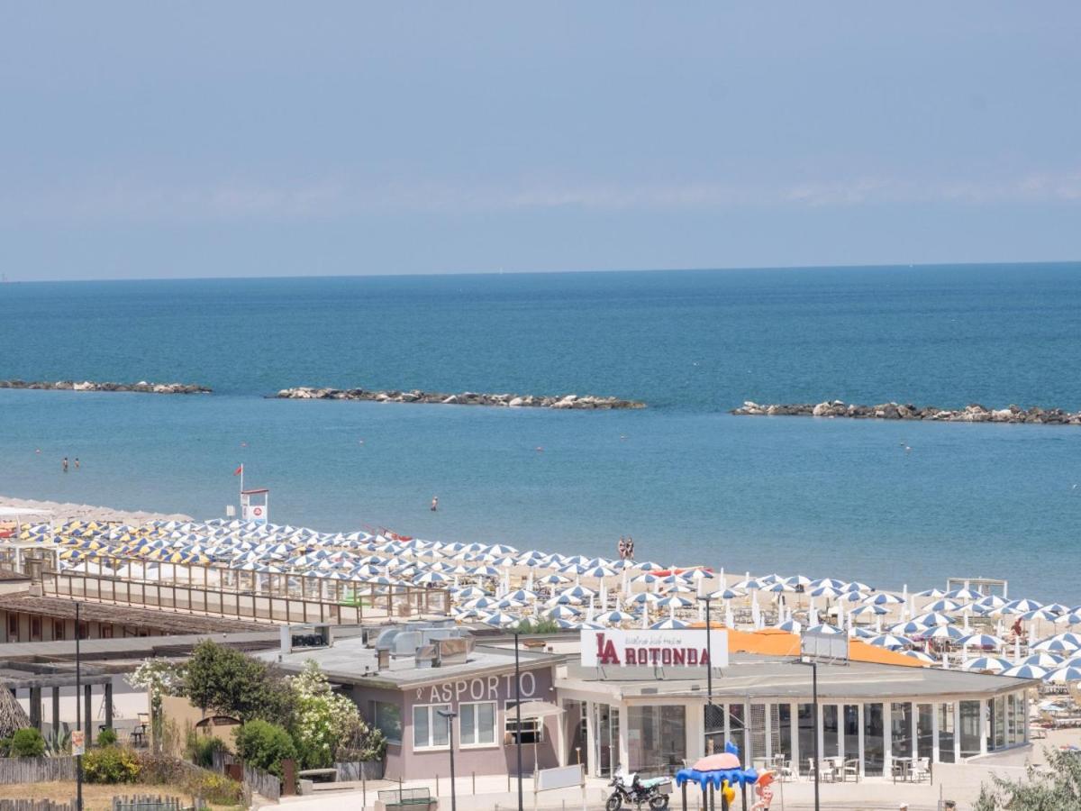 Hotel Marina Beach Равенна Экстерьер фото