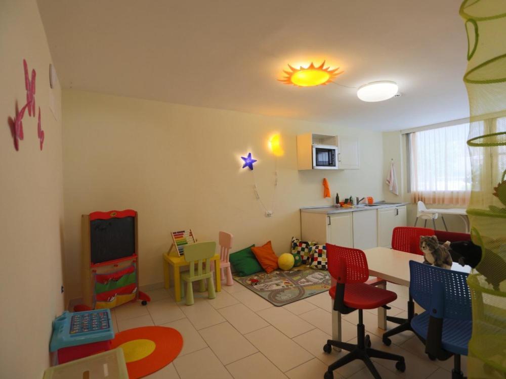 Hotel Marina Beach - Azzurro Club Равенна Экстерьер фото
