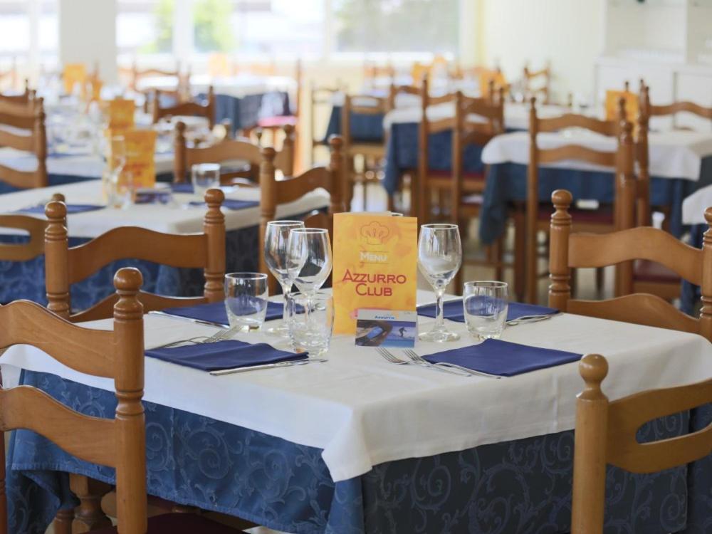 Hotel Marina Beach - Azzurro Club Равенна Экстерьер фото